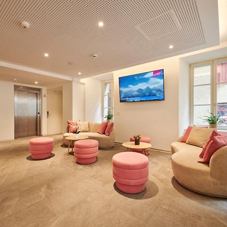 Aparthotel Krone - Self Check-In Unterseen エクステリア 写真