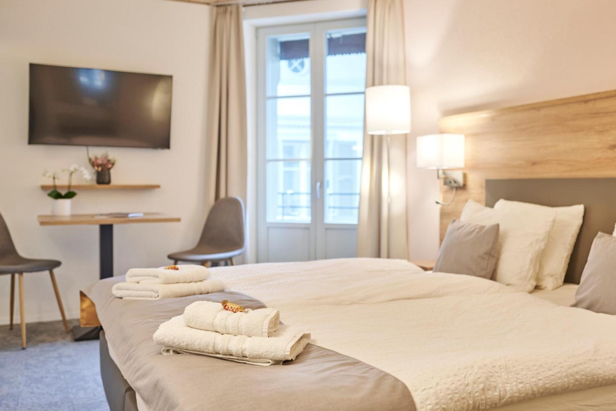 Aparthotel Krone - Self Check-In Unterseen エクステリア 写真
