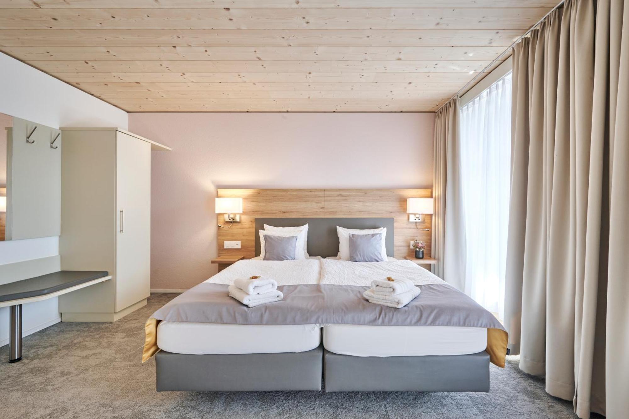 Aparthotel Krone - Self Check-In Unterseen エクステリア 写真